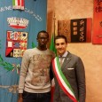 Ieri  pomeriggio il Sindaco Avv. Paolo Francesco Martorana ha conferito la cittadinanza italiana al giovane senegalese Sall Sergigne SaliouSi chiama Saliou Abdou,