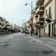 Mentre nelle strade interne spazzatura non raccolta