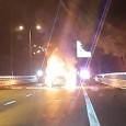 Una vettura è stata distrutta dalle fiamme questa mattina intorno alle 5  sull’autostrada A20 Messina-Palermo all’altezza del ponte di Via Giafar in direzione Palermo.. non sono ancora chiare le dinamiche di quanto accaduto,...