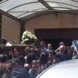 Chiesa gremita per i due giovani morti in mare
