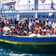  Sbarco migranti. Orlando: "Accogliamo questi disperati, vittime di una legislazione europea fatta di egoismo"