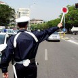 Picchia un vigile che gli aveva multato l’auto in divieto di sosta. E’ accaduto davanti all’ospedale di Villa Sofia. L’automobilista, quando ha visto la multa sul parabrezza, ha rintracciato nelle vicinanze l’agente della...